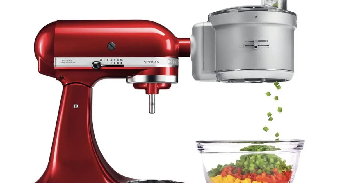 How To Use Kitchenaid Food Processor Attachment?